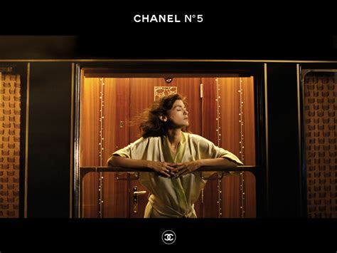 who is the woman in the chanel number 5 commercial|chanel no 5 commercial actress.